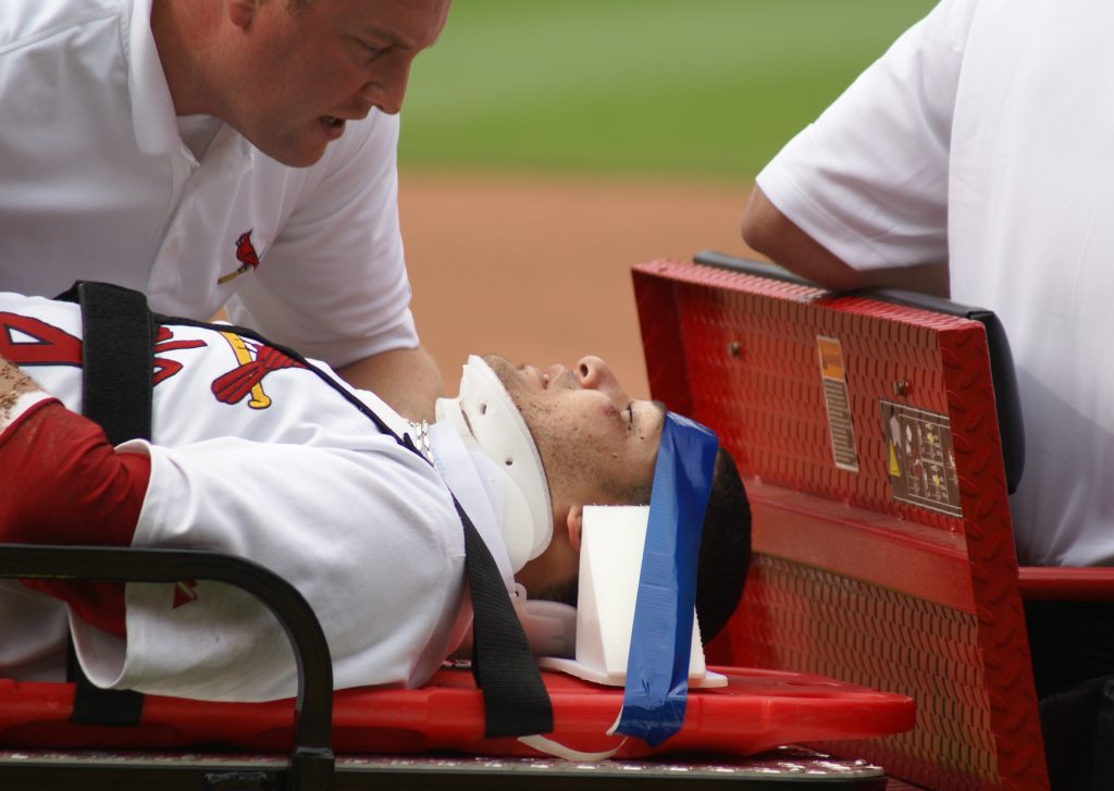 yadier_molina_with_a_concussion_in_june_2008